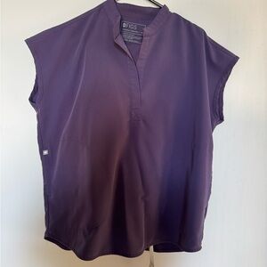 Figs Rafaela top Deep Purple & jogger pants